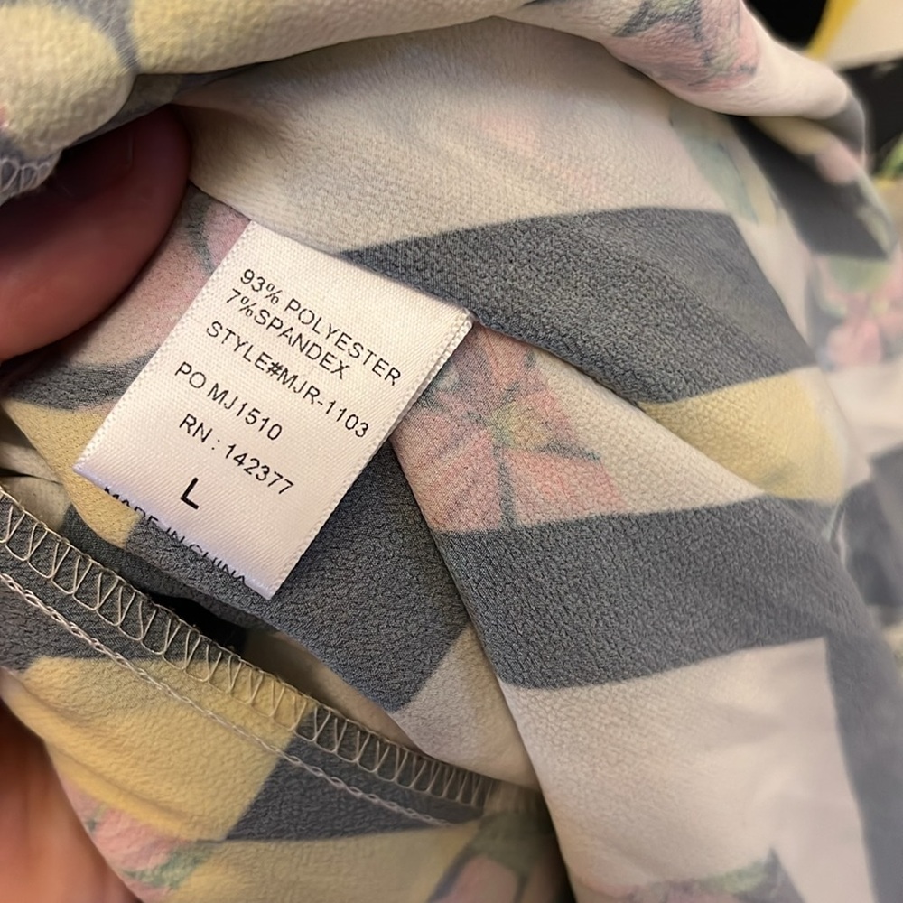 Batwing Drawstring Romper - image 4